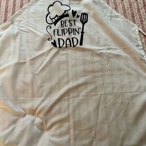 White Apron with 'Best Flippin' Dad' Design- great present for the man barbecuer